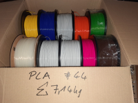 PLA Box #A44: 7.14kg PLA gemischte Farben &Oslash; 1,75mm...