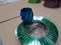 DualColor Silk PLA Filament (zweifarbig) |  Blau/Gr&uuml;n | &Oslash; 1,75mm | 0,75kg (Eine Spule)